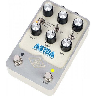 Гітарна педаль UNIVERSAL AUDIO Astra Modulation Machine 9.5.3.0104 фото